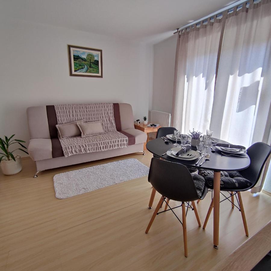 Apartments Sanja ราโควิซา ภายนอก รูปภาพ